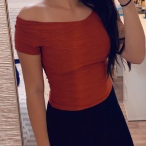 GUESS off shoulder top